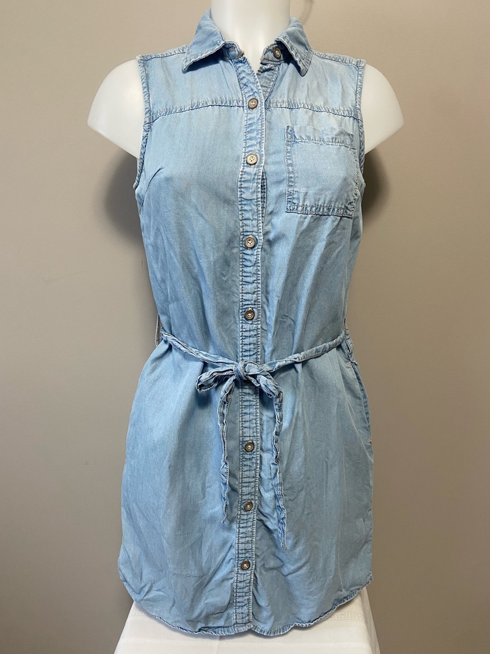 Jordache Light Blue Sleeveless Denim Shirt Dress